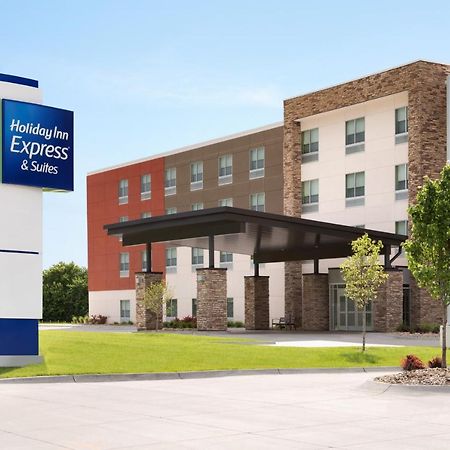 Holiday Inn Express & Suites Heath - Newark, An Ihg Hotel Exteriör bild